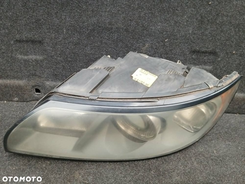 Volvo V50 lampa przednia lewa, prawa - 5