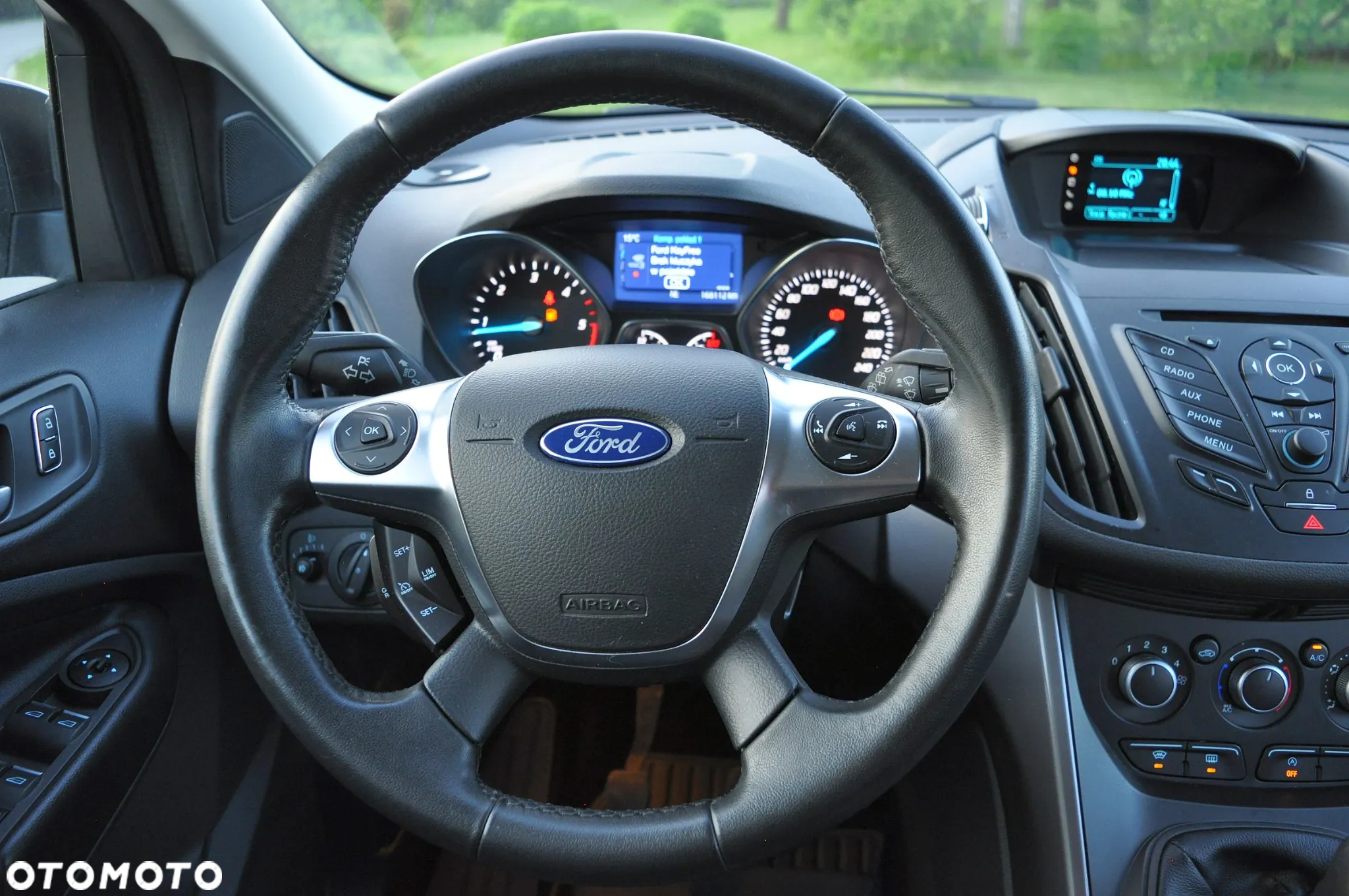 Ford Kuga 2.0 TDCi 4x4 Business Edition - 24