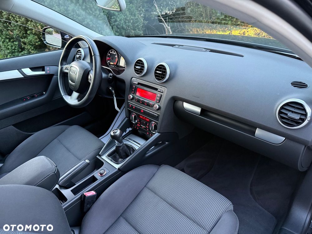 Audi A3 Sportback 1.4 TFSI Ambition - 22