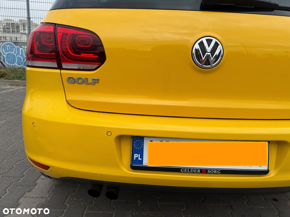 Volkswagen Golf 2.0 TDI DPF DSG Highline - 29