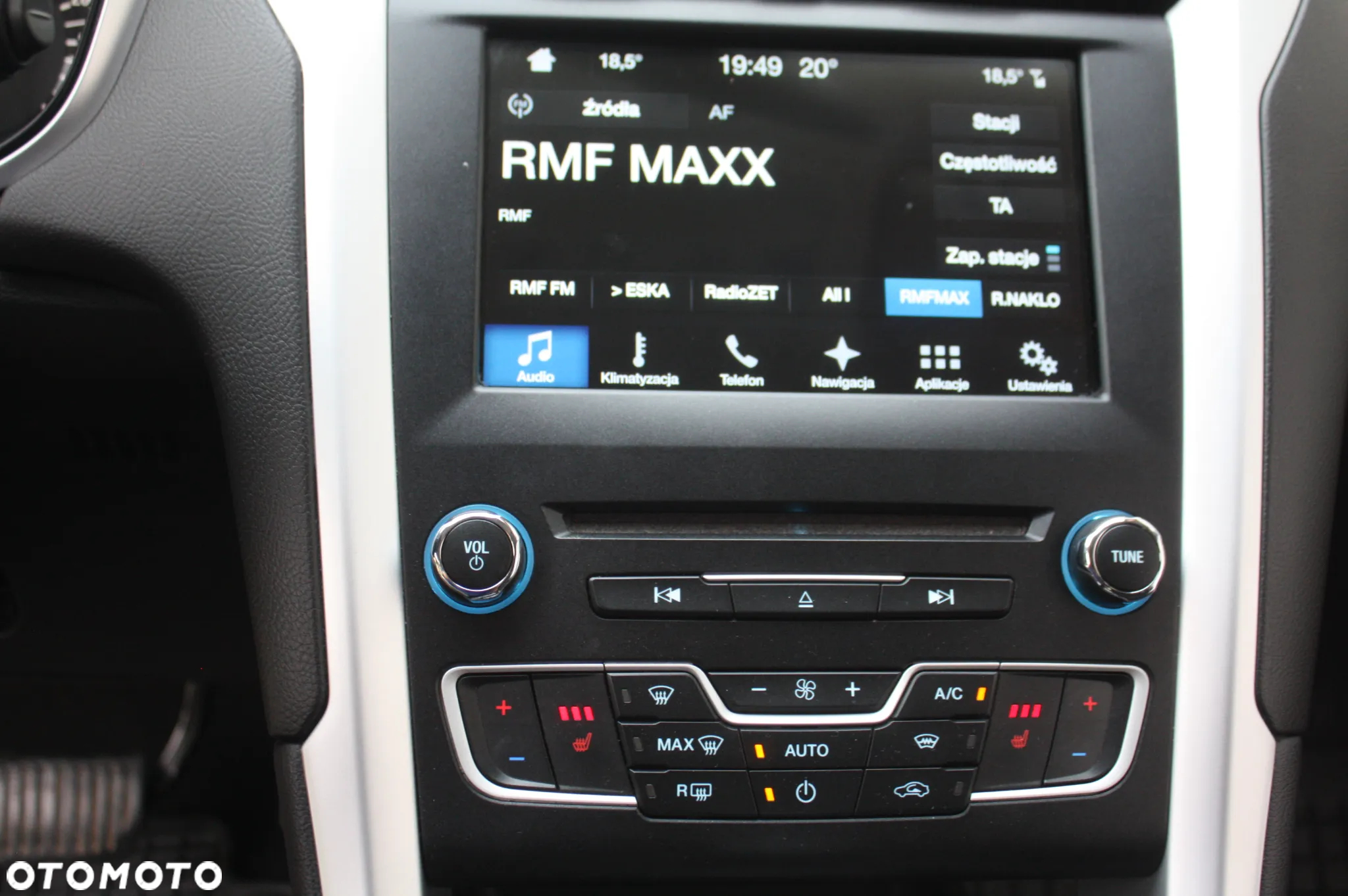 Ford Mondeo - 13