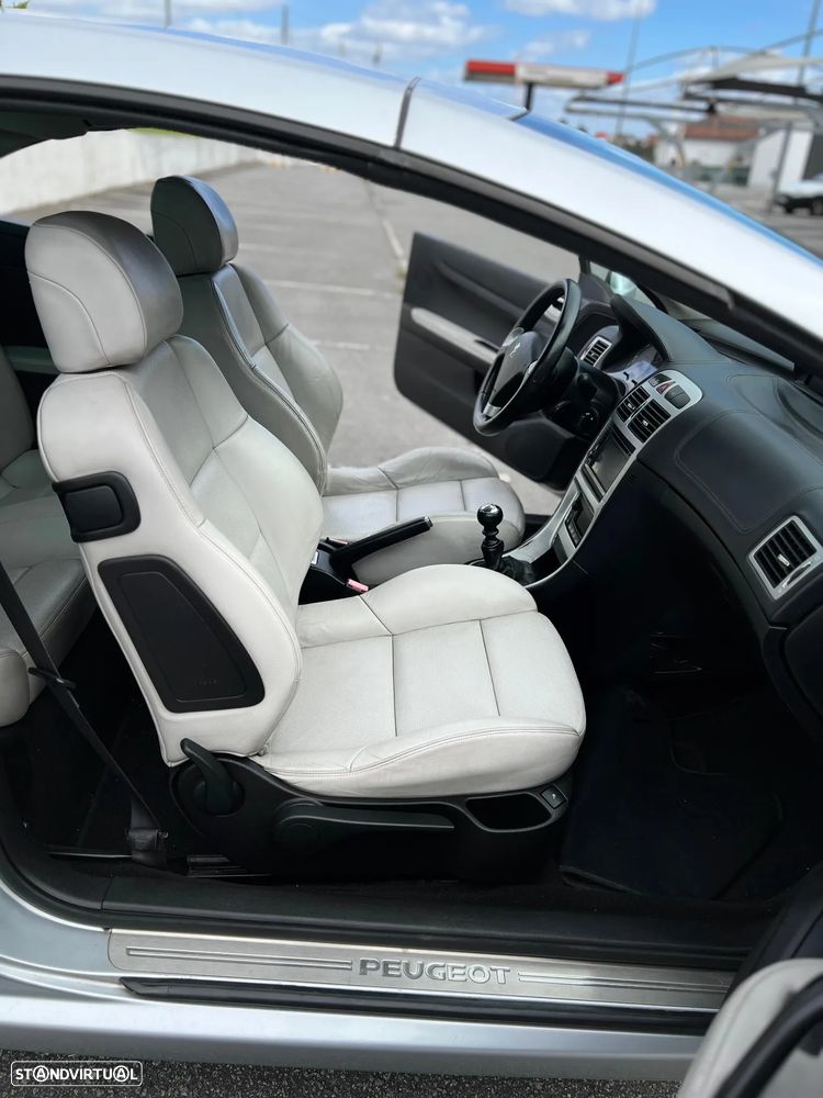 Peugeot 307 CC 2.0 HDi Dynamique - 6