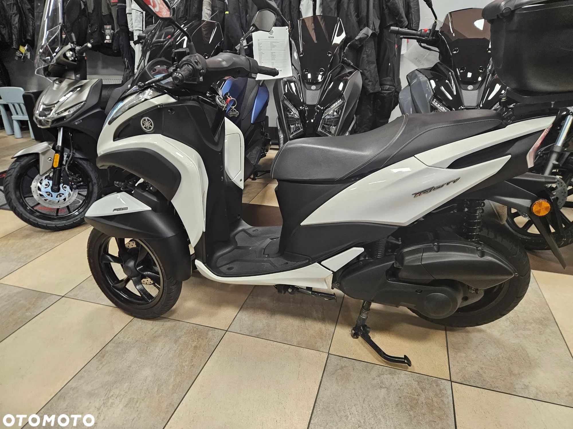 Yamaha Tricity - 1