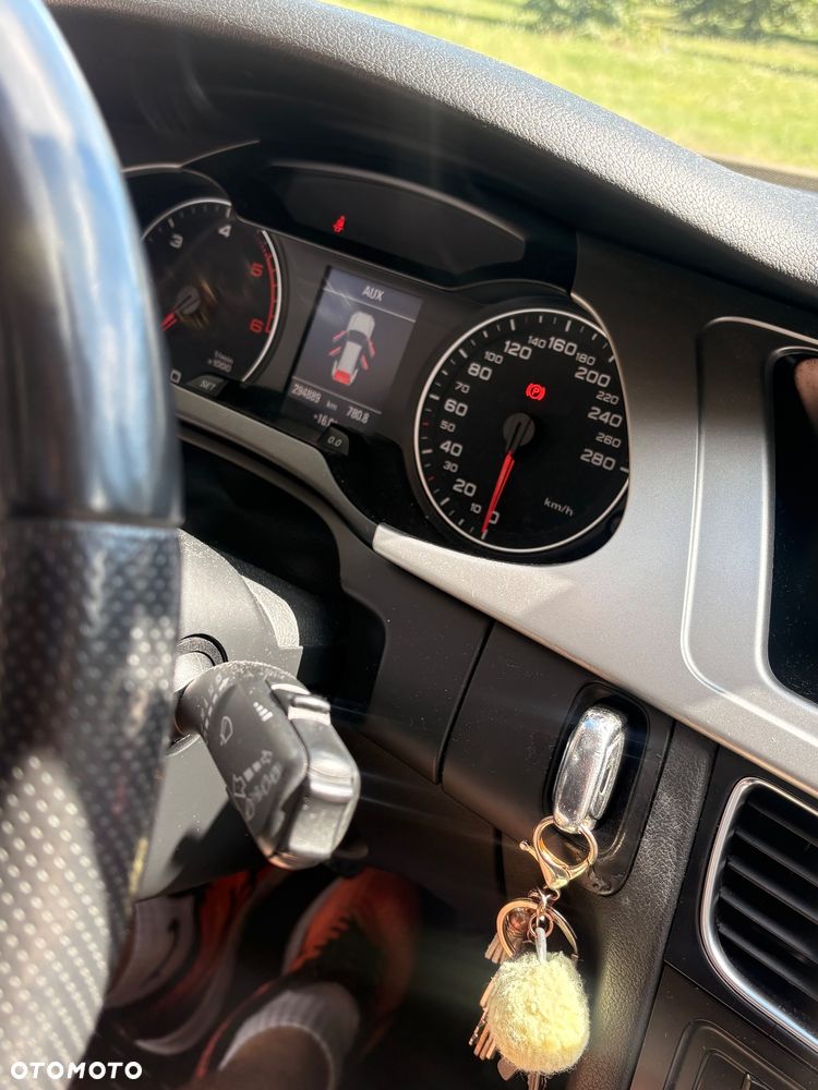 Audi A4 Avant 2.0 TDI - 31