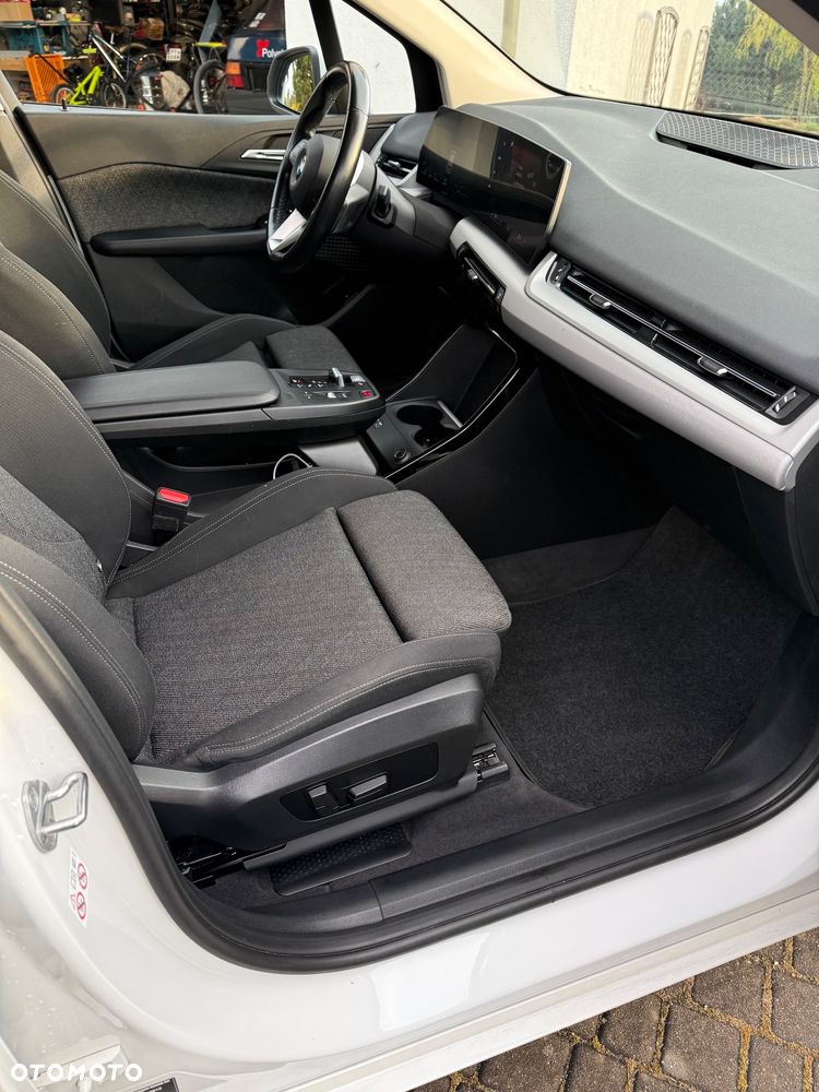 BMW Seria 2 218i - 17