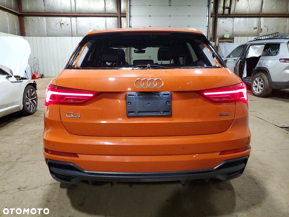 Audi Q3 - 6