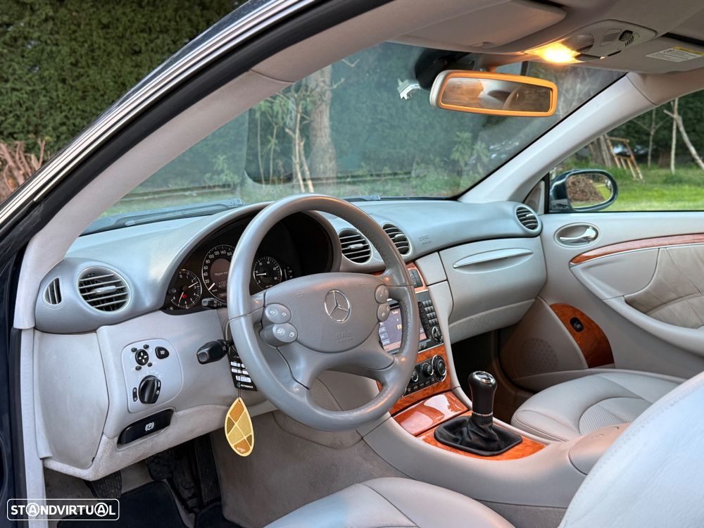 Mercedes-Benz CLK 270 - 14