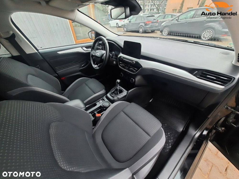 Ford Focus 1.5 EcoBlue STart-Stopp-System TITANIUM - 35