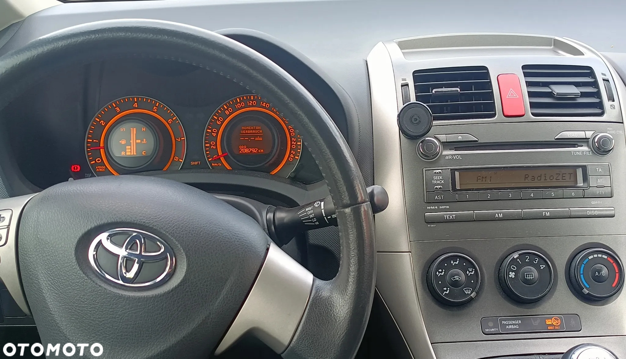 Toyota Auris 1.6 VVT-i Sol - 19