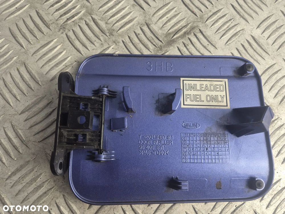 Klapka wlewu paliwa Chevrolet Kalos 96406631 - 4