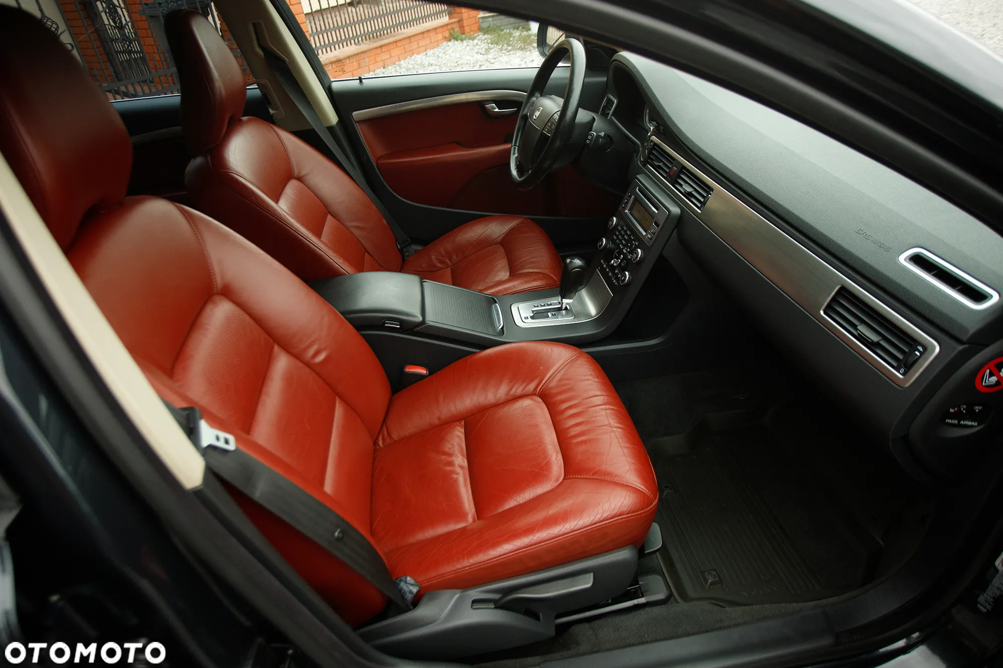 Volvo V70 2.5T Summum - 25