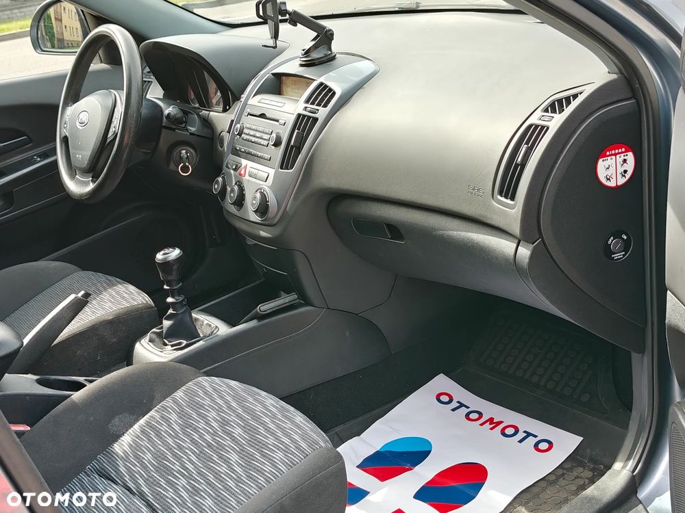 Kia Ceed 1.6 CRDi EX - 16