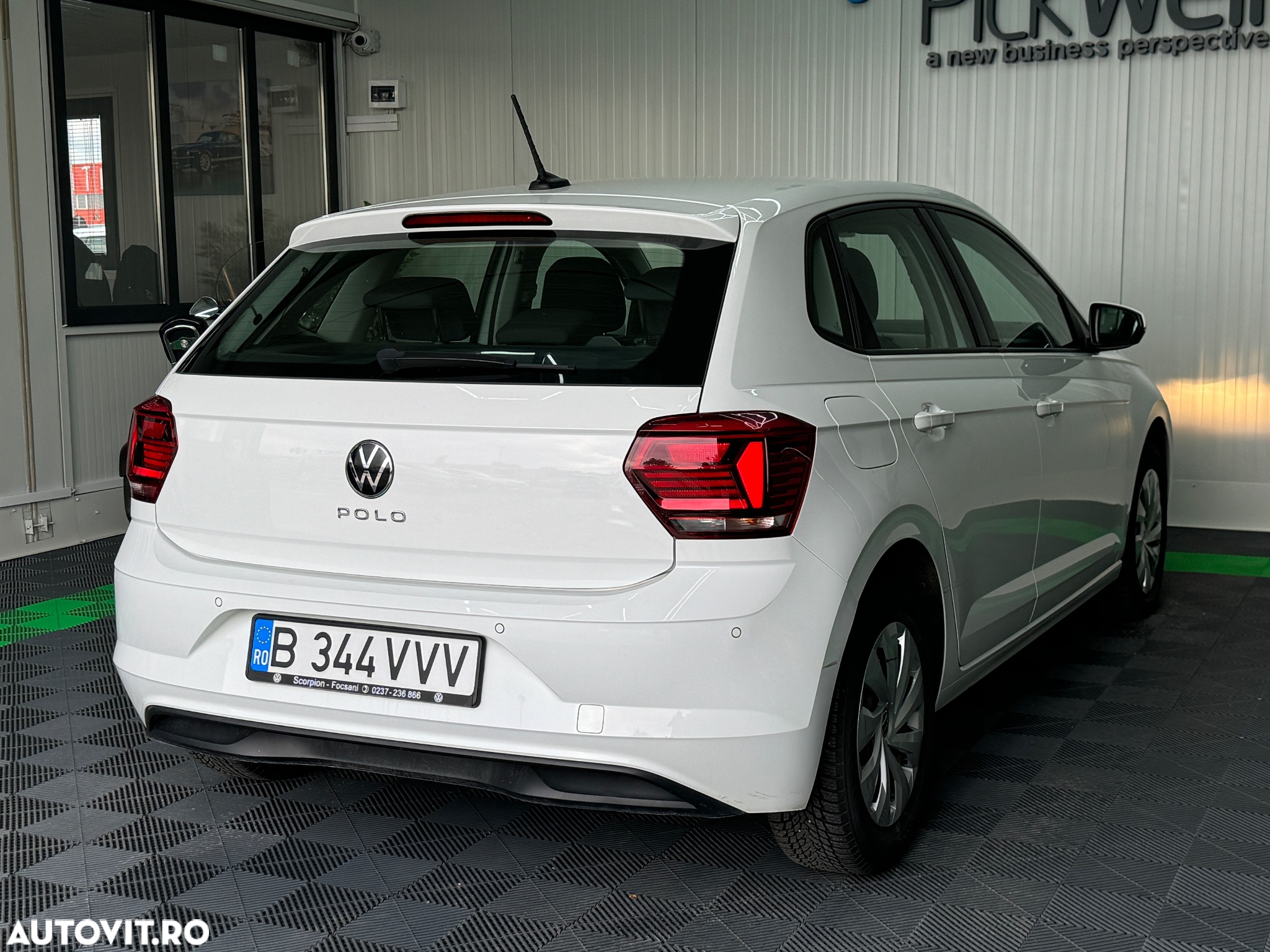 Volkswagen Polo 1.0 TSI Comfortline - 6