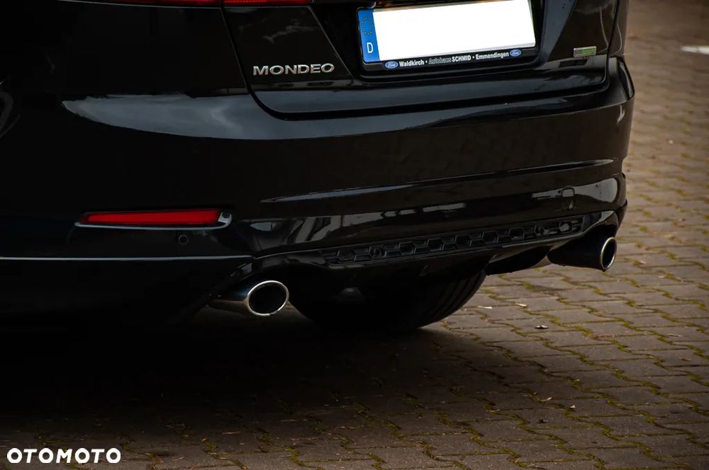 Ford Mondeo 2.0 EcoBoost Titanium S - 27