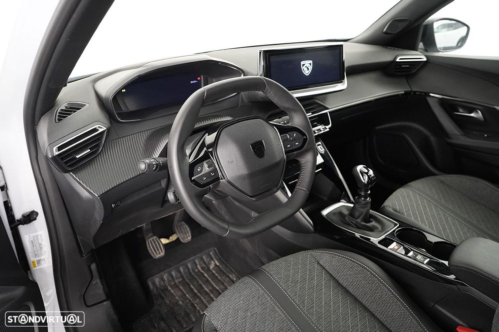 Peugeot 2008 1.2 PureTech Allure - 7
