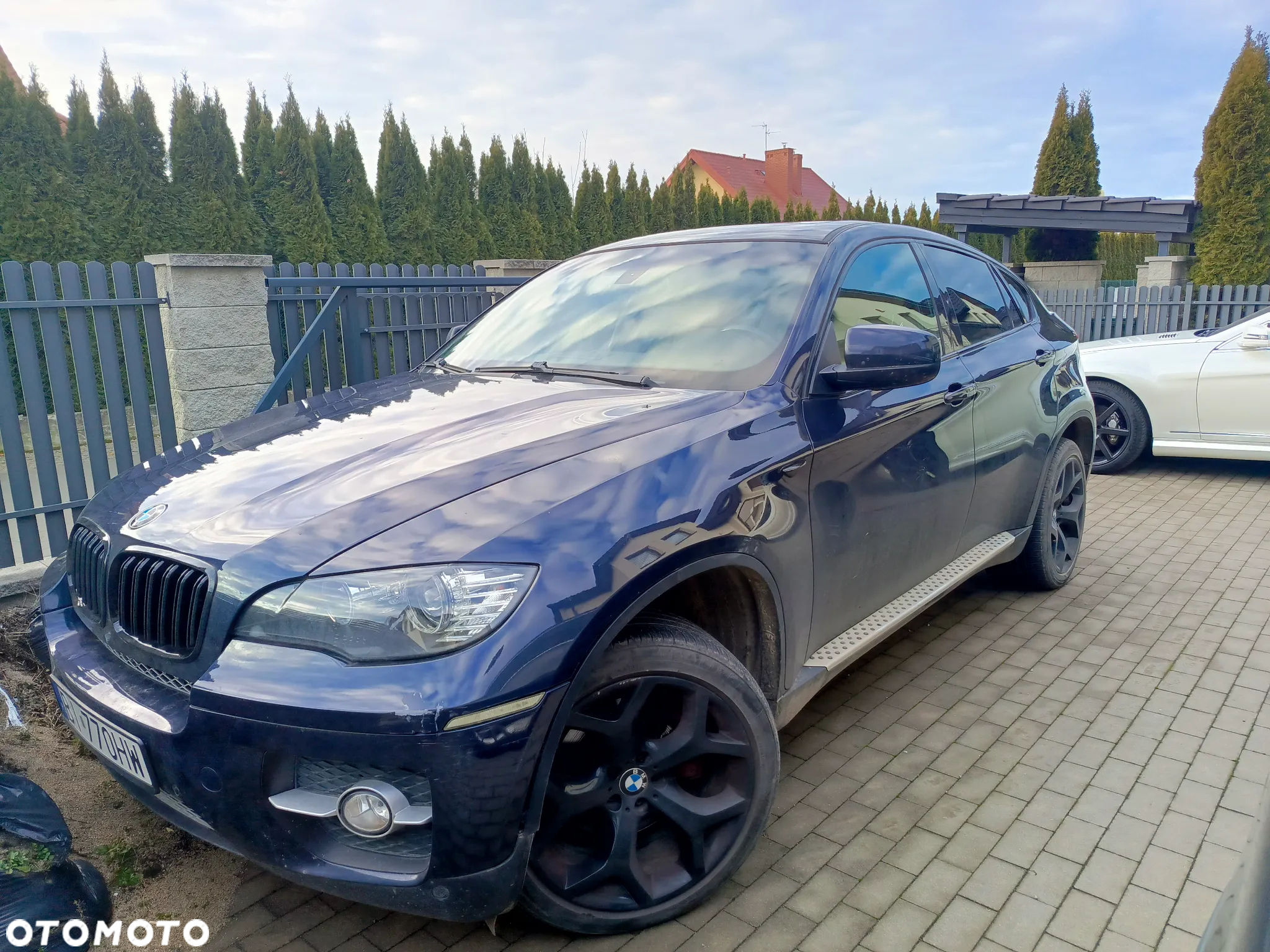 BMW X6 xDrive35i - 32
