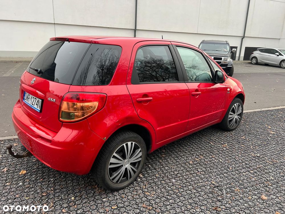 Suzuki SX4 1.6 DDiS Comfort - 9