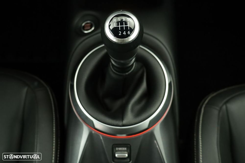 Nissan Juke 1.0 DIG-T Tekna - 14