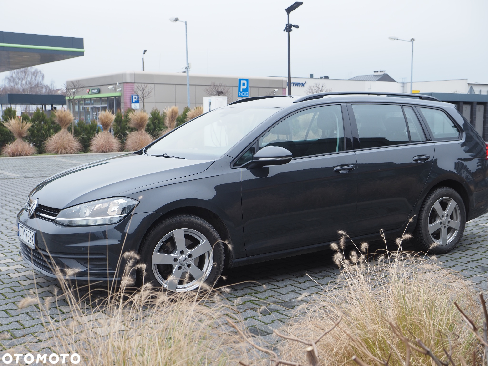 Volkswagen Golf VII 1.0 TSI BMT Trendline - 4