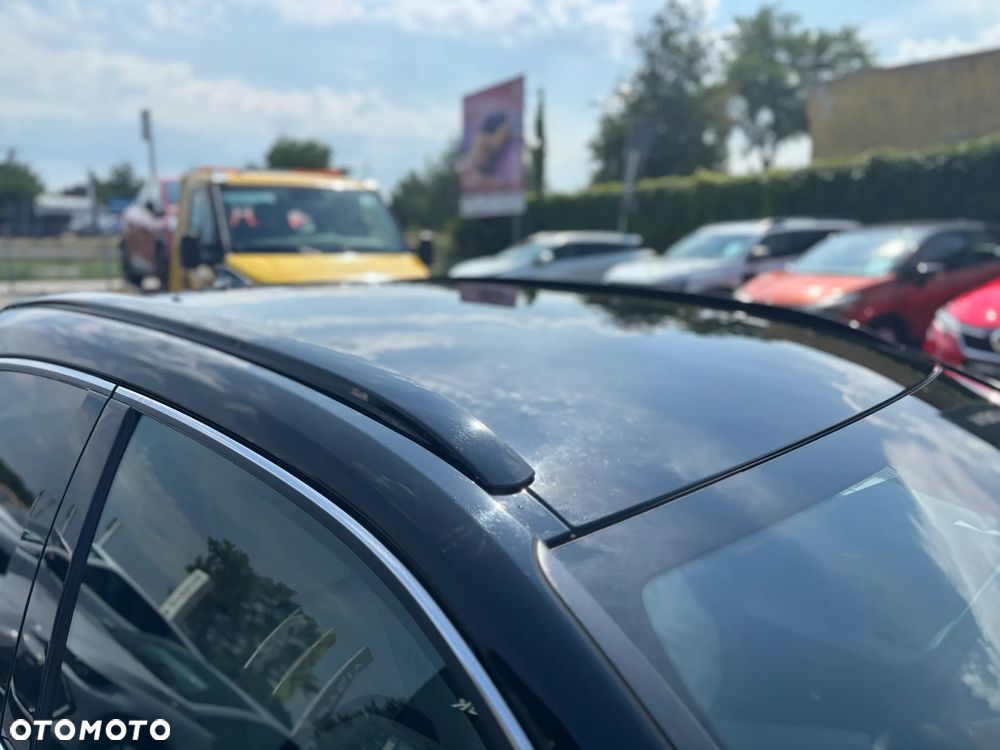 Lexus UX - 9