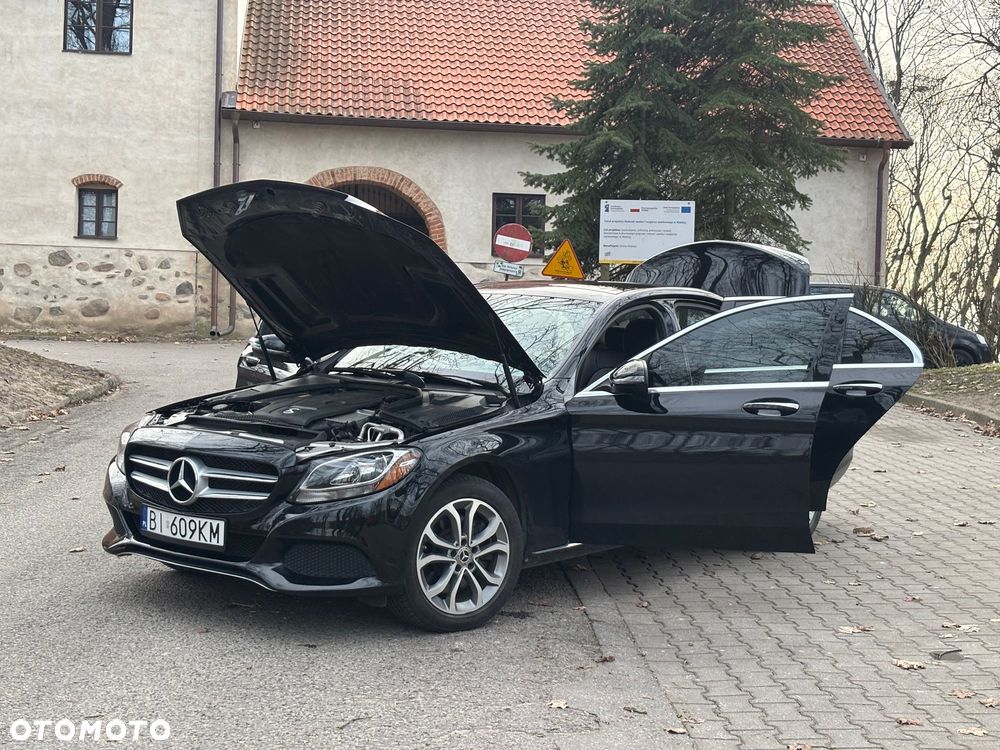 Mercedes-Benz Klasa C 300 9G-TRONIC - 8