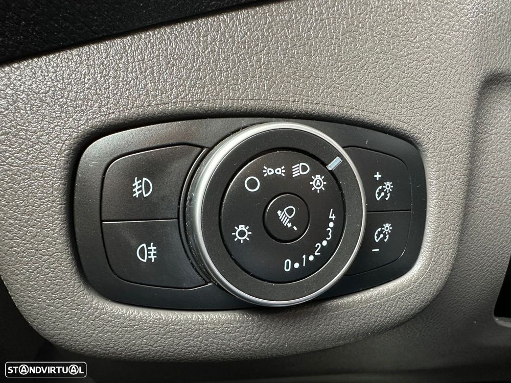 Ford Tourneo Connect Grand 1.5 TDCi Titanium - 22