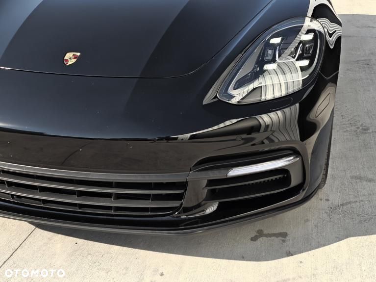 Porsche Panamera 4S - 21