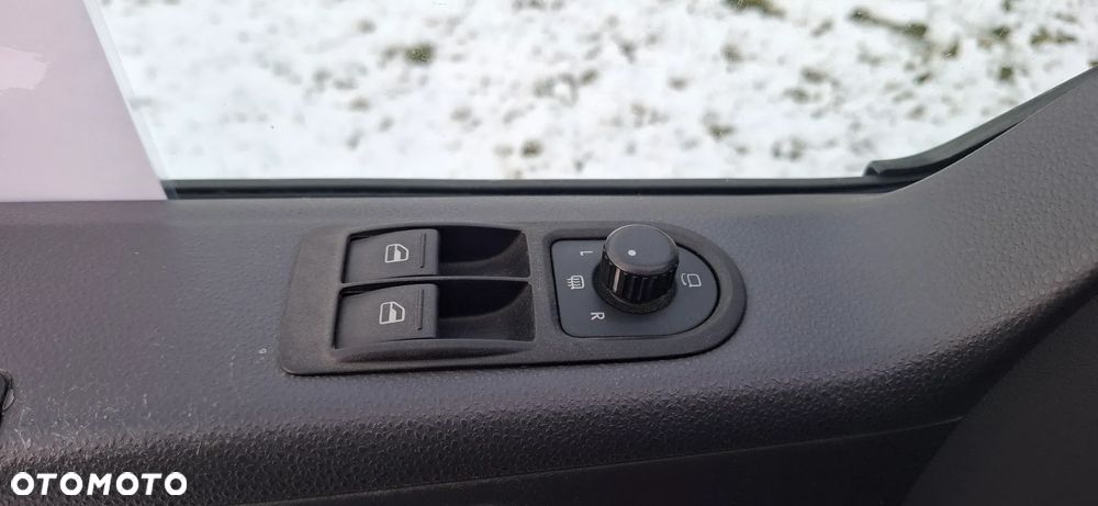 Volkswagen Transporter L2H1 - 10