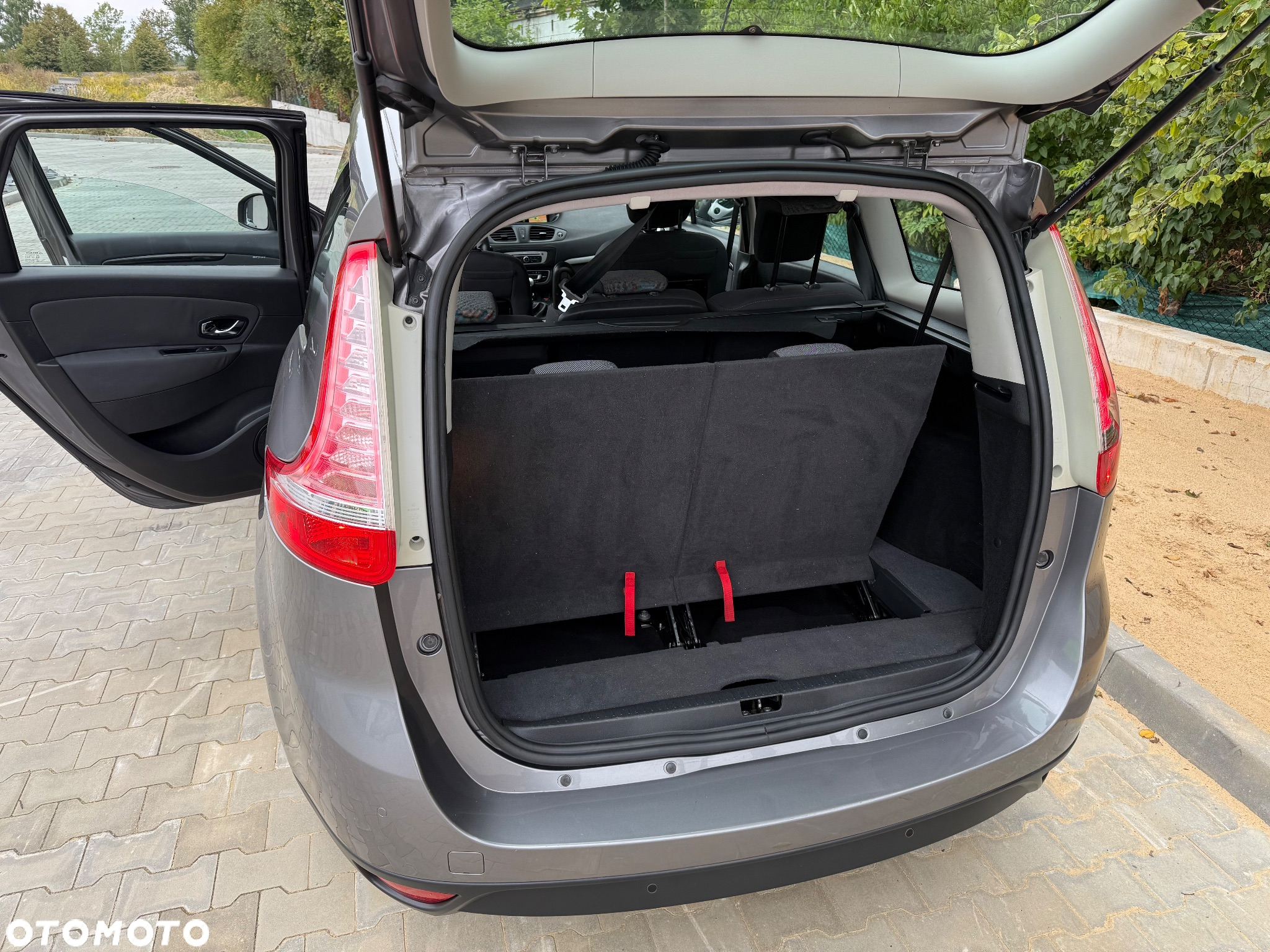 Renault Grand Scenic ENERGY dCi 130 BOSE EDITION - 13