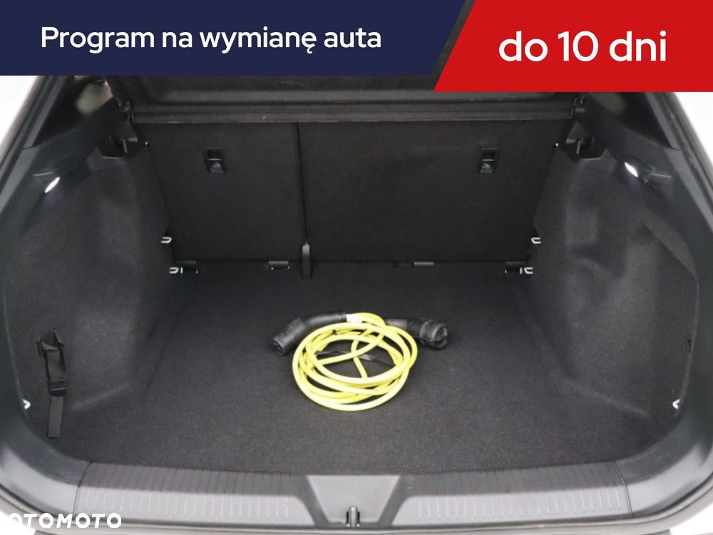 Volkswagen ID.4 - 21