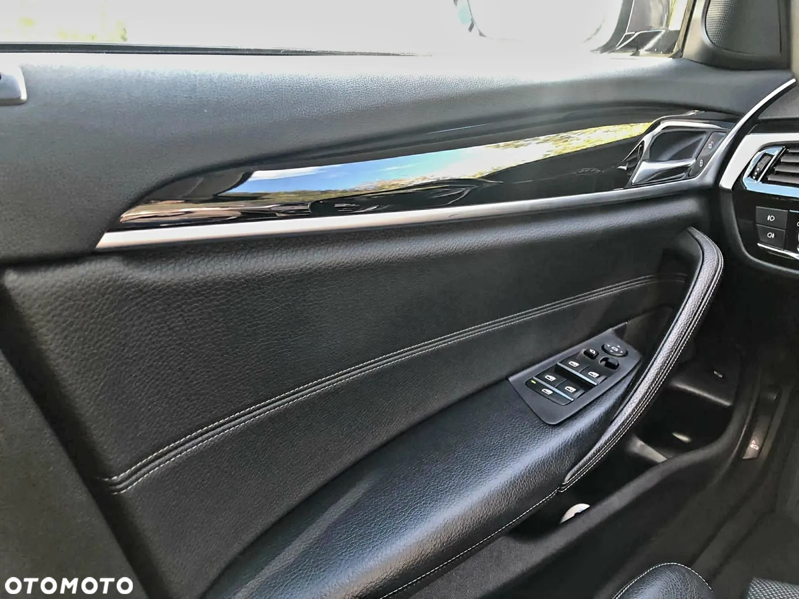 BMW Seria 5 520d Sport Line - 22