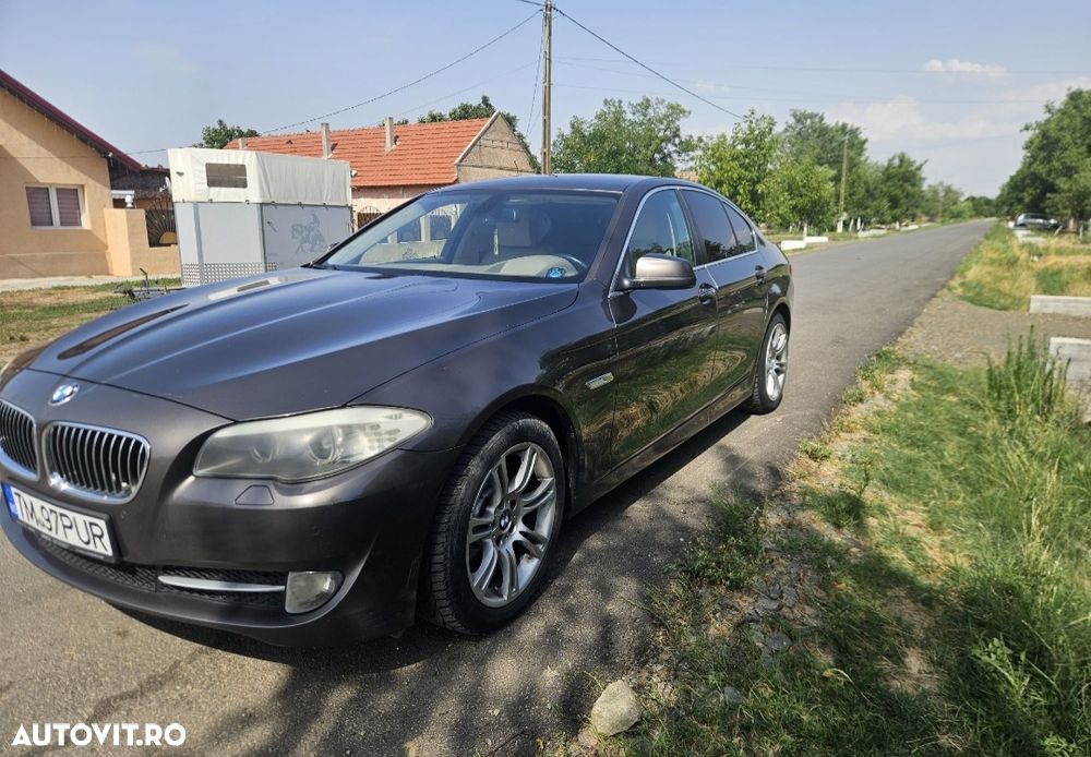 BMW Seria 5 ver-520d-aut- - 4