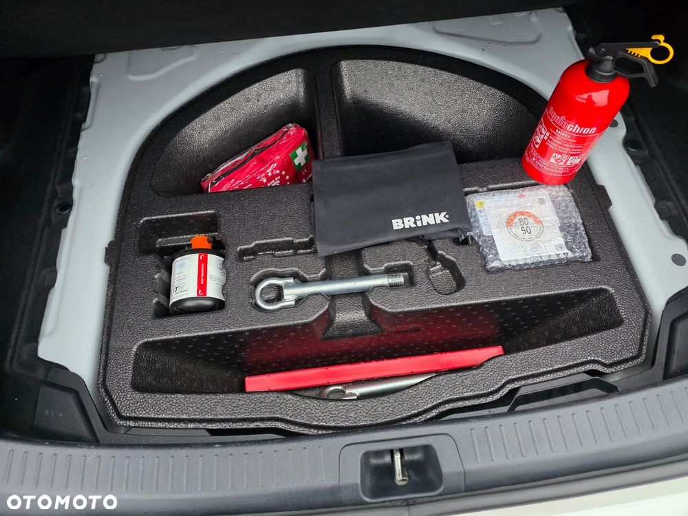 Toyota Corolla 1.8 Hybrid Comfort - 21