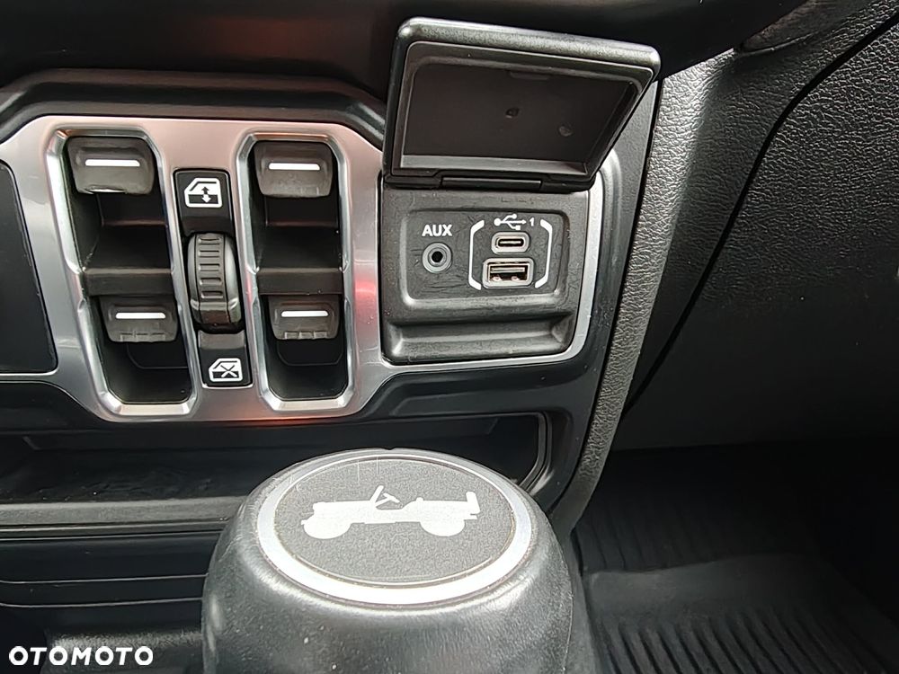 Jeep Wrangler 2.0 T-GDI Hardtop AWD Automatik Sahara - 22