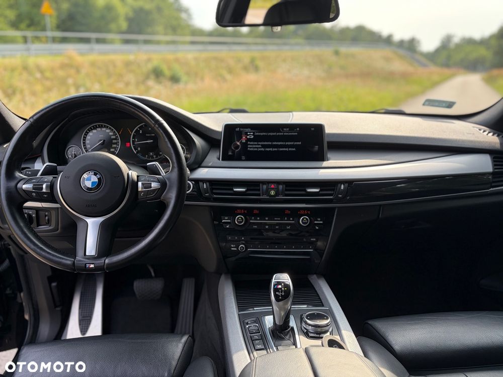 BMW X5 M M50d - 15