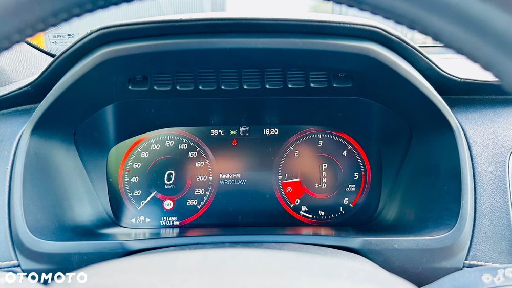 Volvo XC 90 D5 SCR AWD Inscription - 25