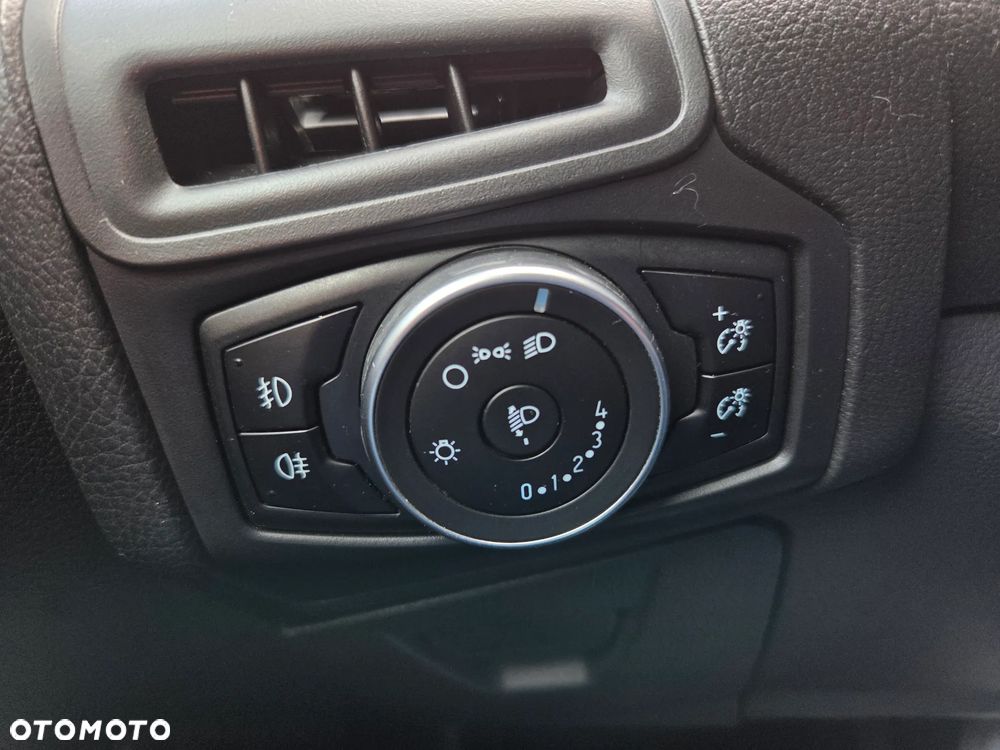 Ford Focus 1.0 EcoBoost Titanium ASS - 34