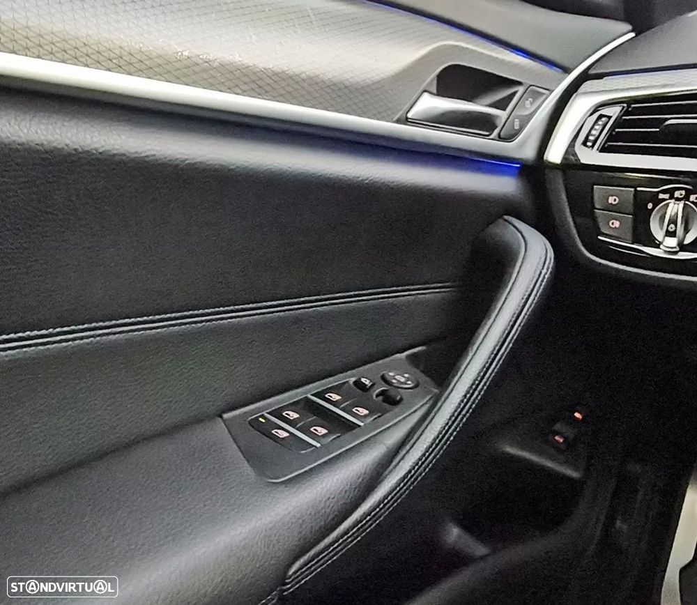 BMW 530 e iPerformance Pack M - 22