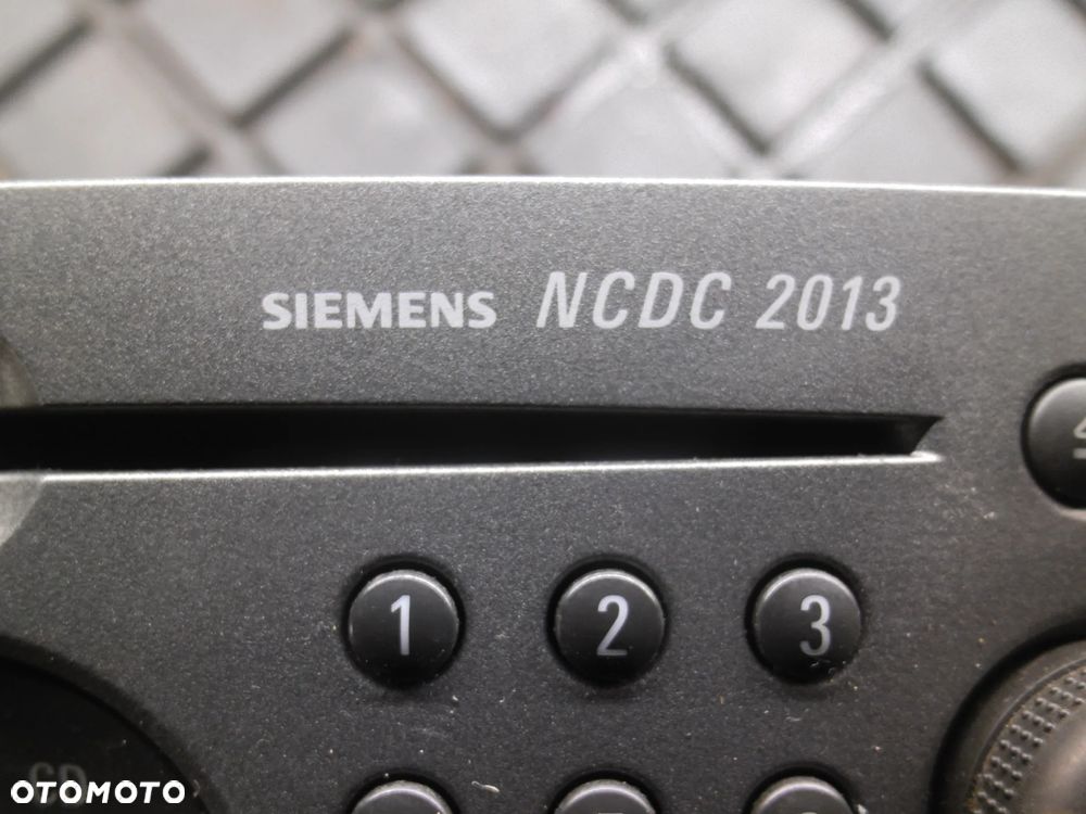 OPEL SIGNUM VECTRA C RADIO CD ASTRA H ZAFIRA B 13138250 - 2