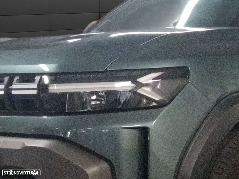 Dacia Duster 1.6 Hybrid Extreme - 27