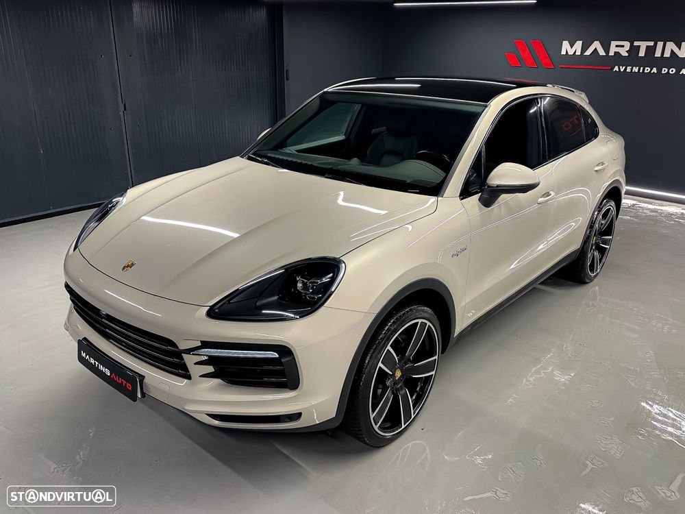 Porsche Cayenne Coupé E-Hybrid Platinum Edition - 8