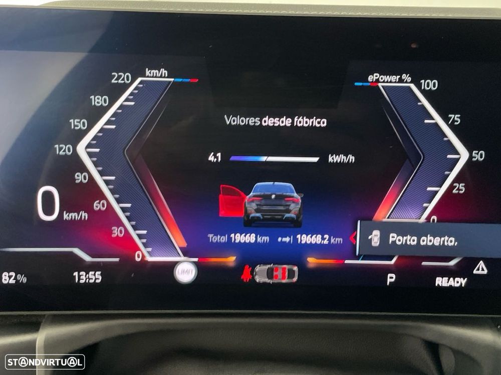 BMW i4 eDrive40 Desportiva M - 9