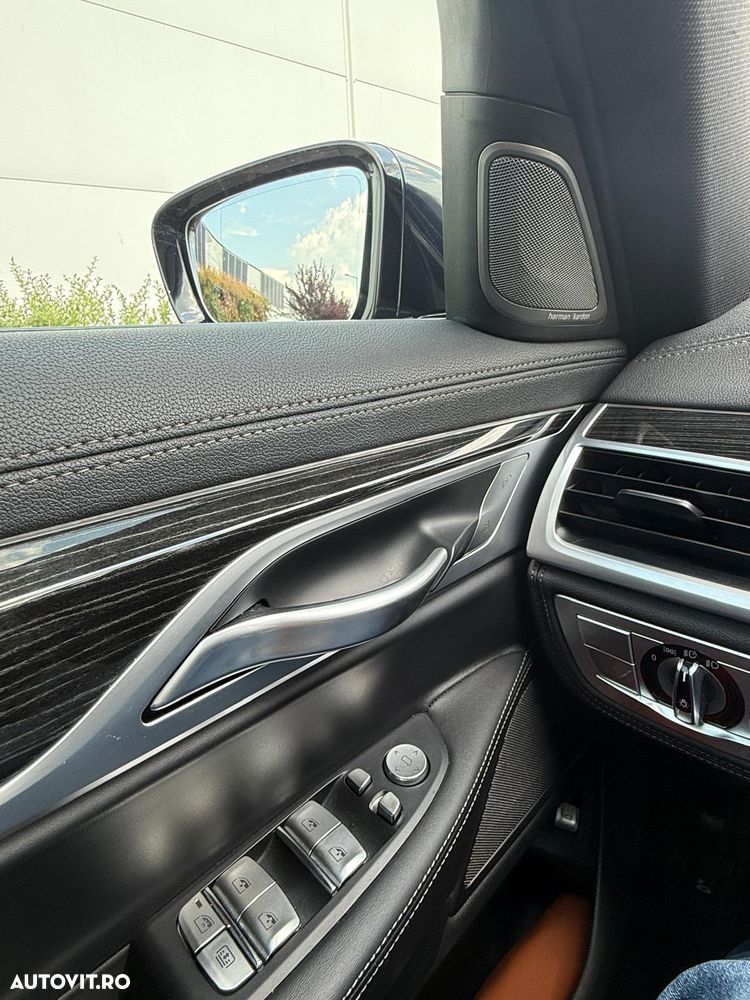 BMW Seria 7 740Li - 9