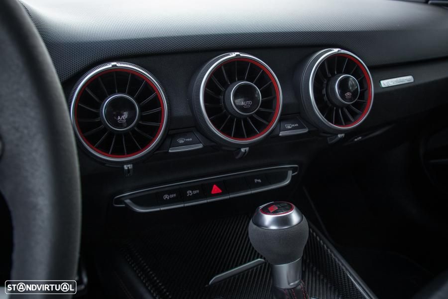 Audi TT RS Coupé 2.5 TFSi quattro S tronic - 39