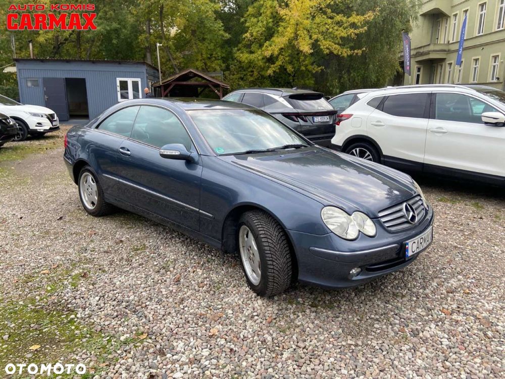 Mercedes-Benz CLK - 9