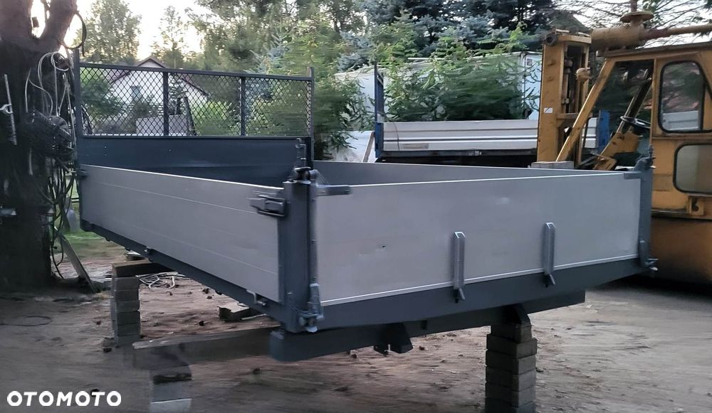 Kiper wywrot Nissan Cabstar Atleon Iveco Daily dostawczak Nissan Ducato Mercedes Ford Mascot - 9