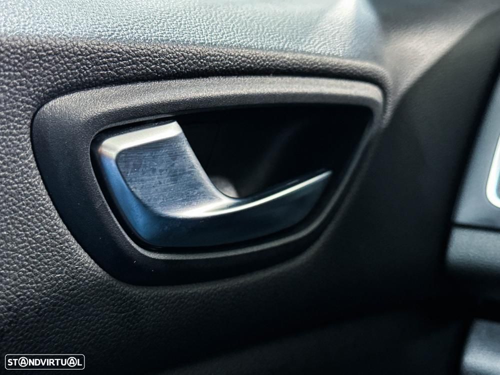 Renault Mégane 1.6 Plug-In Limited - 43