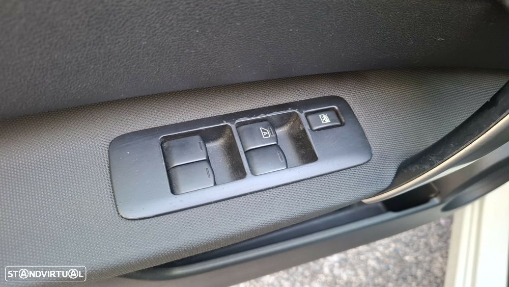 Nissan Qashqai 1.6 Tekna Premium 360 - 24