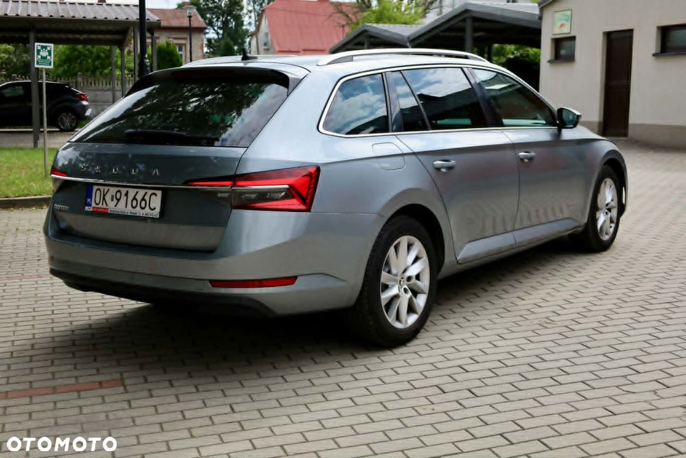 Skoda Superb 1.5 TSI Active DSG - 4