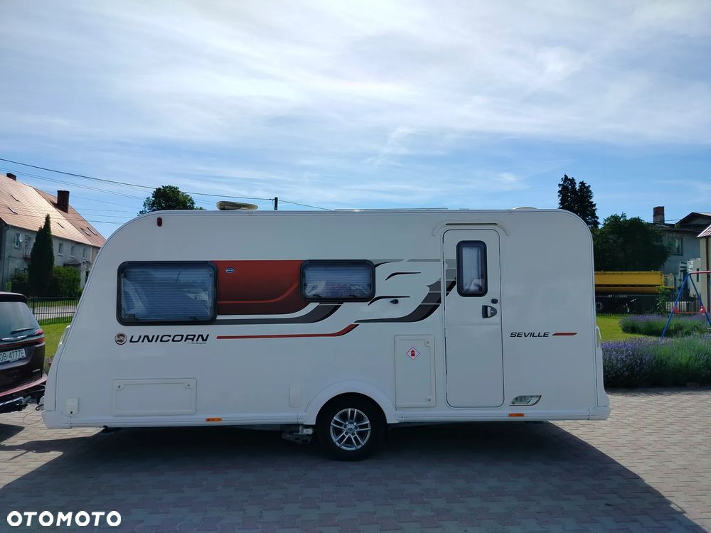 Bailey Unicorn Seville - 36